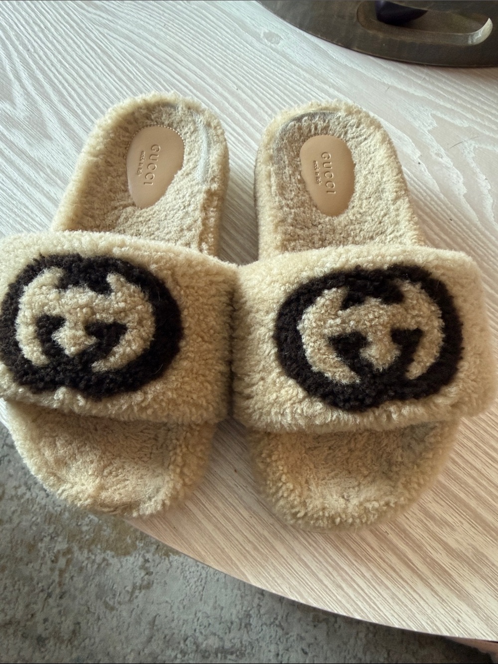 Gucci Cream Shearling Slide Sandals with Black Logo Emblem